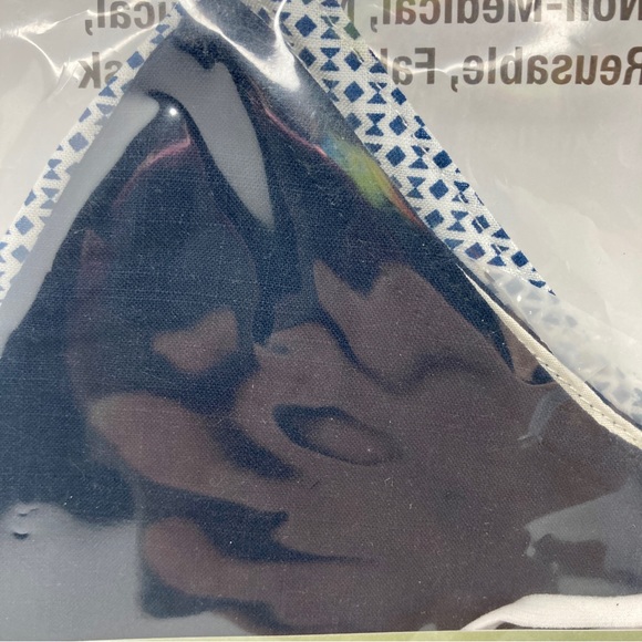 Goodfellow & Co Set of 6 Adult Fabric Face Masks (3 packs of 2), 100% Cotton - Picture 7 of 15